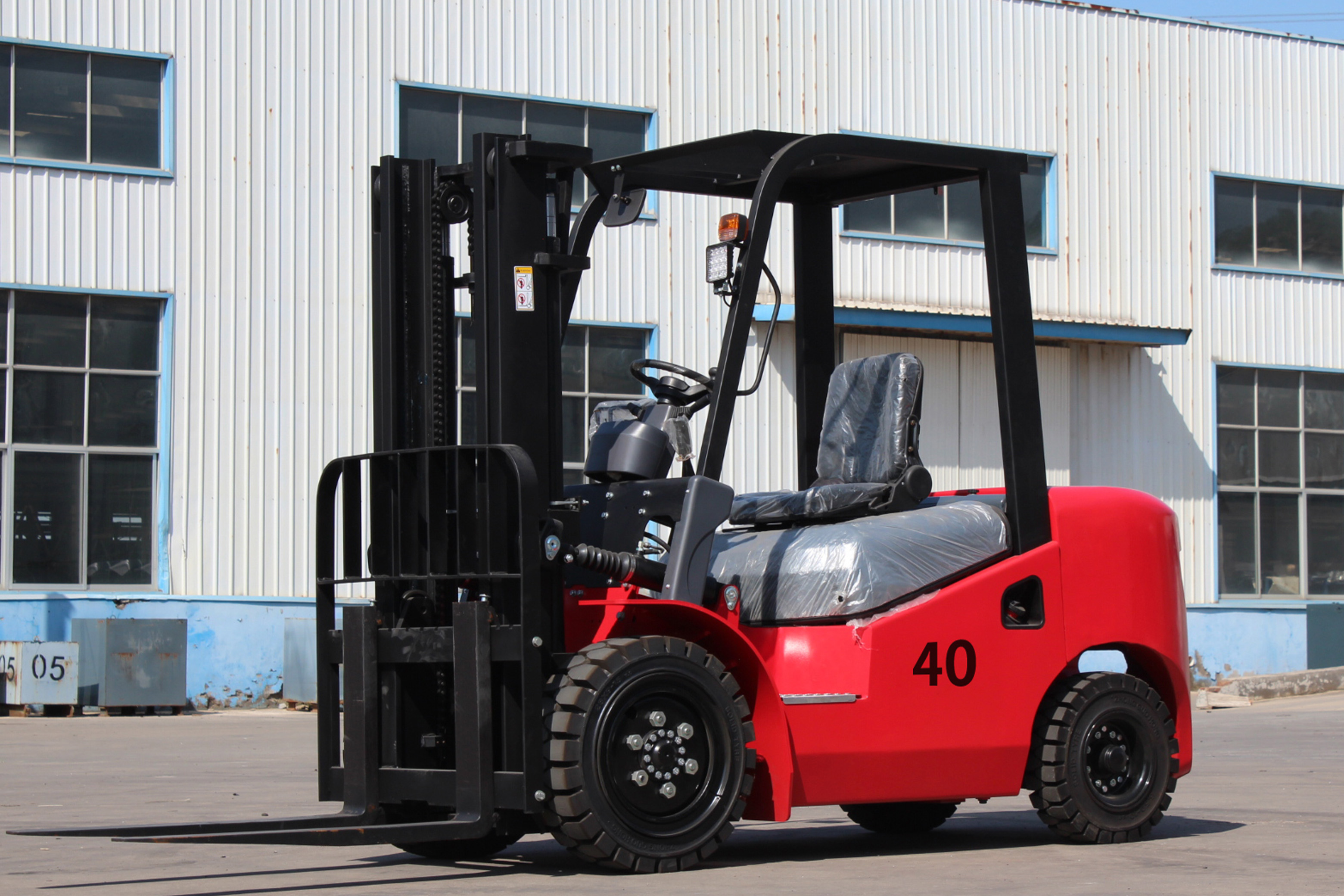 YJ-40 Electric Forklift