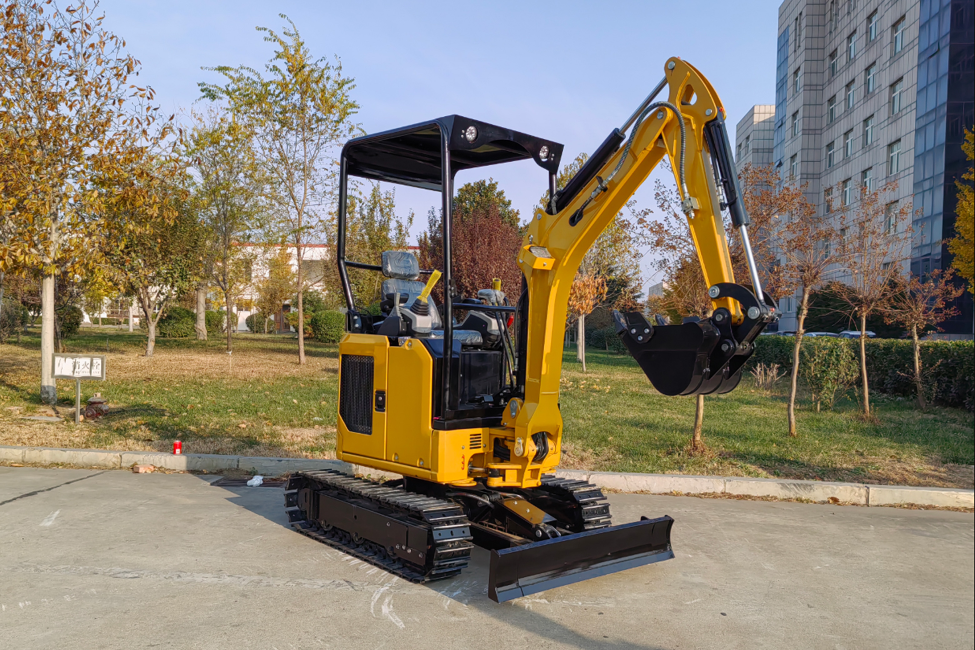 YJ-22 Mini Excavator